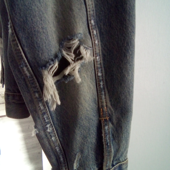 Levis XL Blue Jean Jacket - Picture 5 of 8